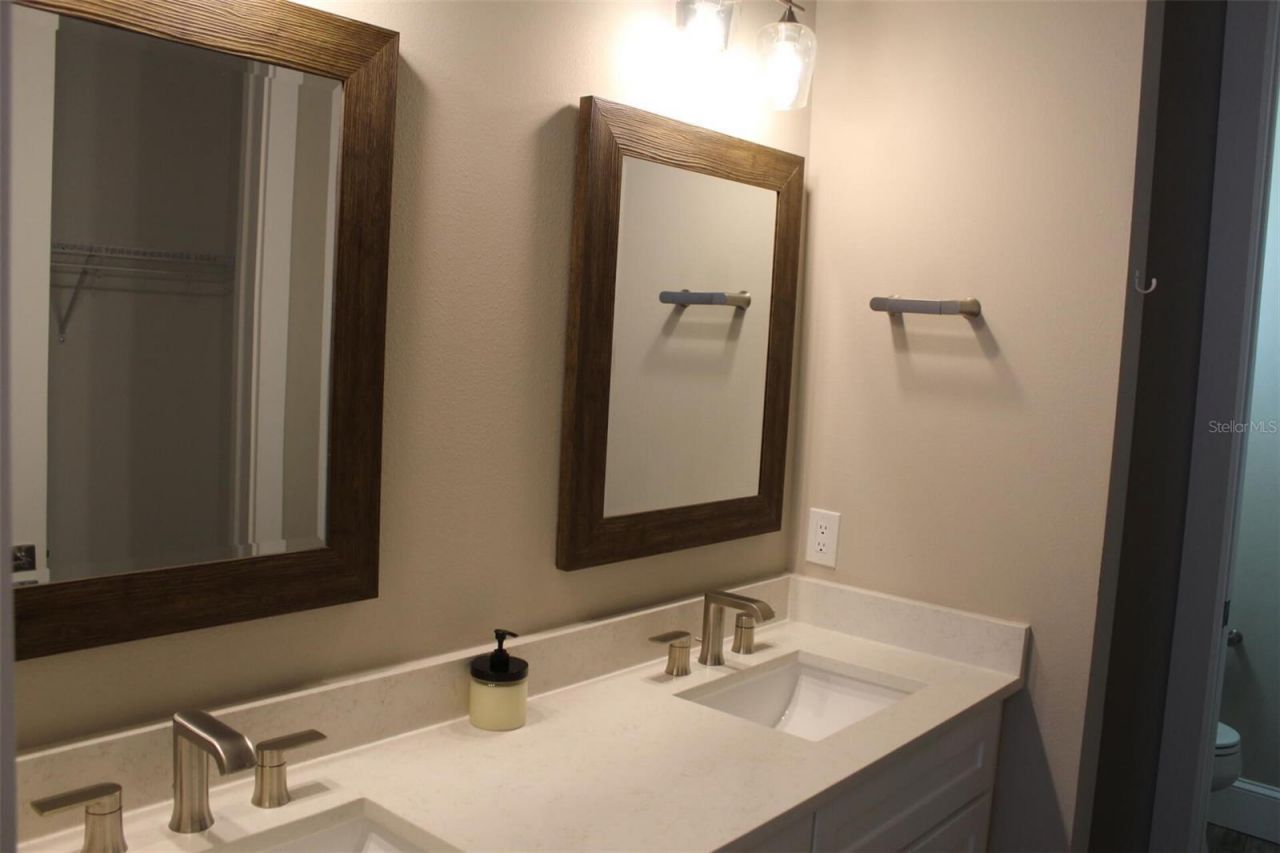 1619 17th Street W, Bradenton, FL 34205 Photo