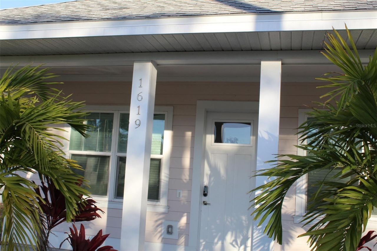 1619 17th Street W, Bradenton, FL 34205 Photo