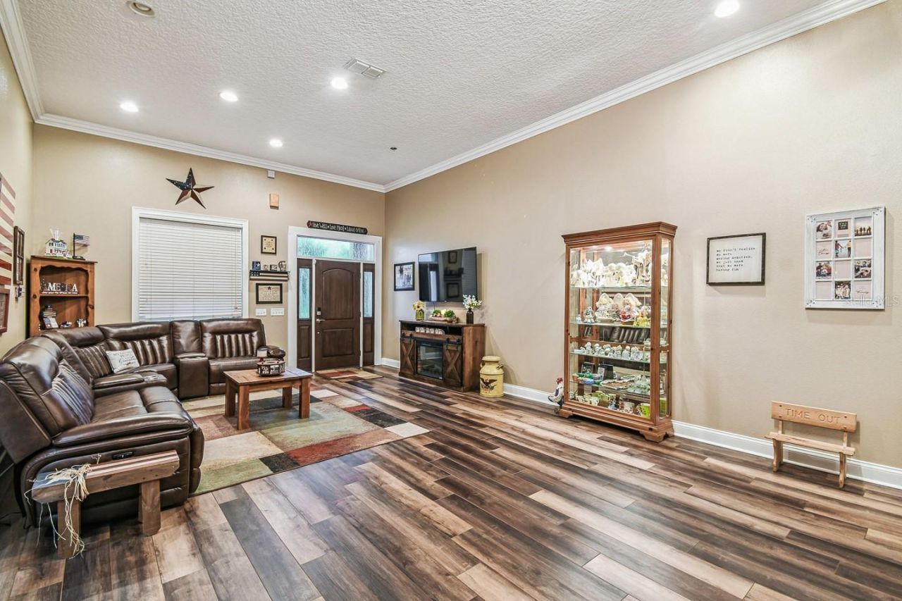 19315 Lake Pickett Road, Orlando, FL 32820 Photo