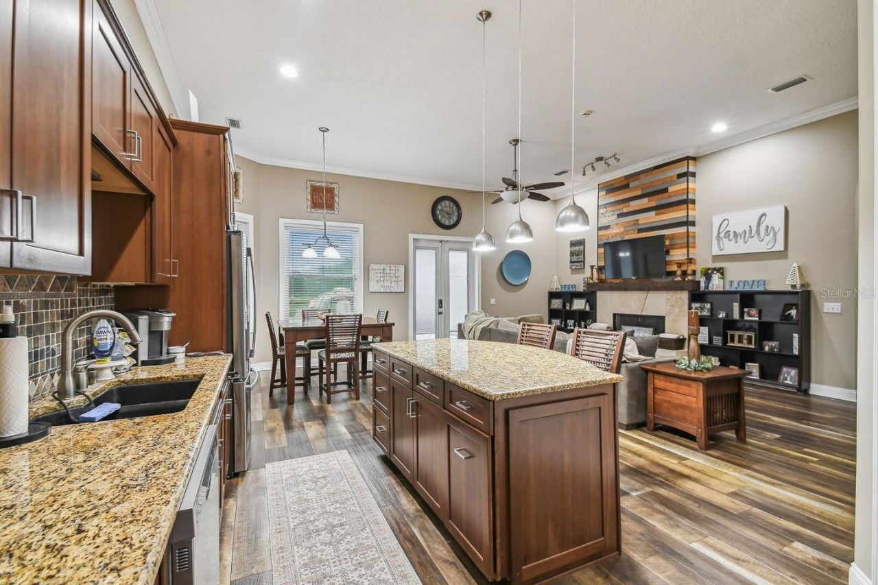 19315 Lake Pickett Road, Orlando, FL 32820 Photo