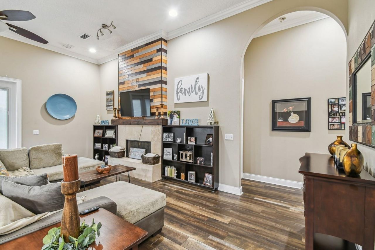 19315 Lake Pickett Road, Orlando, FL 32820 Photo