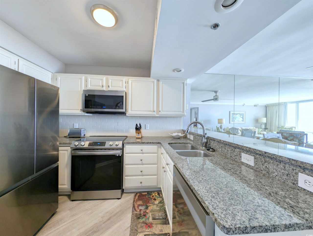 195 S Dunes Dr. Photo 4