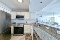 195 S Dunes Dr. photo 4