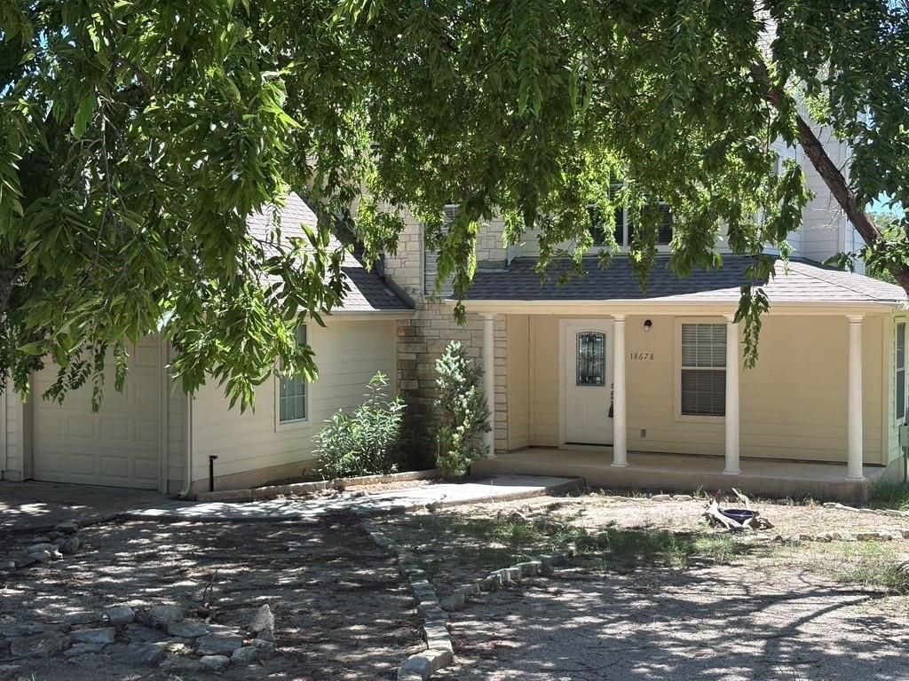 18678 Champions Cir, Point Venture, TX 78645 Main Photo