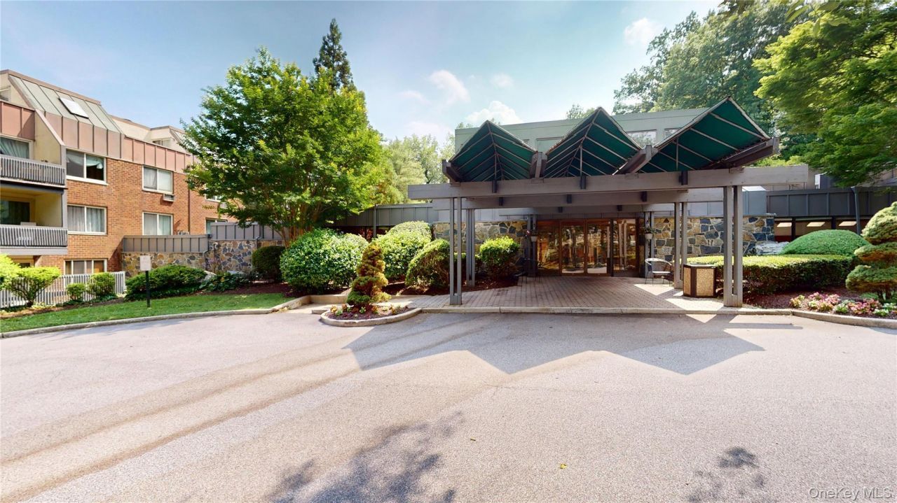 2 Fountain Lane, Unit 2P, Scarsdale, NY 10583 Main Photo