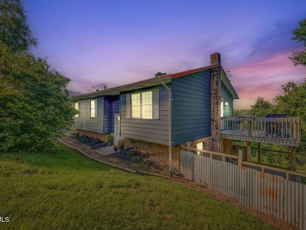 250 Riggs Road, Watauga, TN 37694