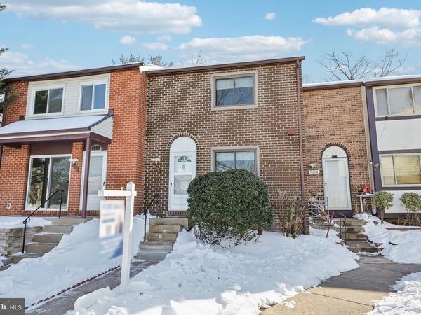 502 GILES PLACE, STERLING, VA 20164