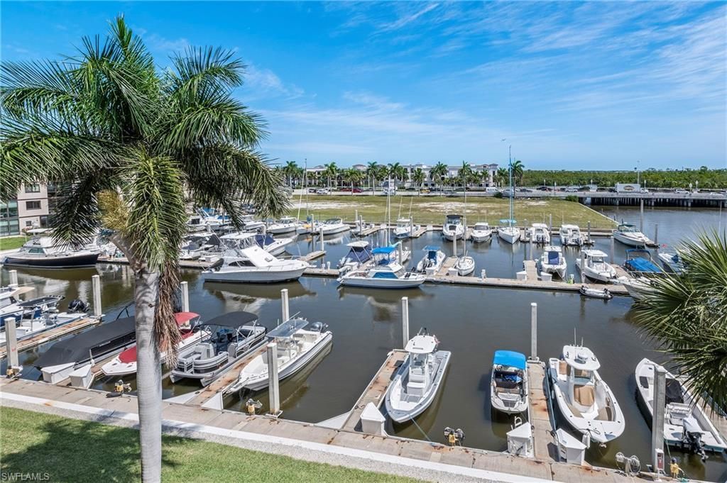 803 River Point Dr, Unit 306B, Naples, FL 34102 Photo