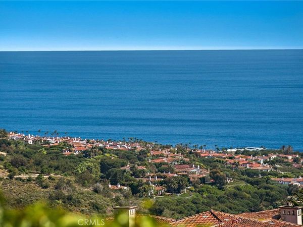 18 Sail Vista, Newport Coast, CA 92657