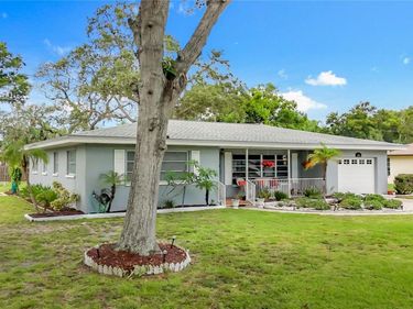 108 INDIAN ROCKS ROAD S, BELLEAIR BLUFFS, FL 33770