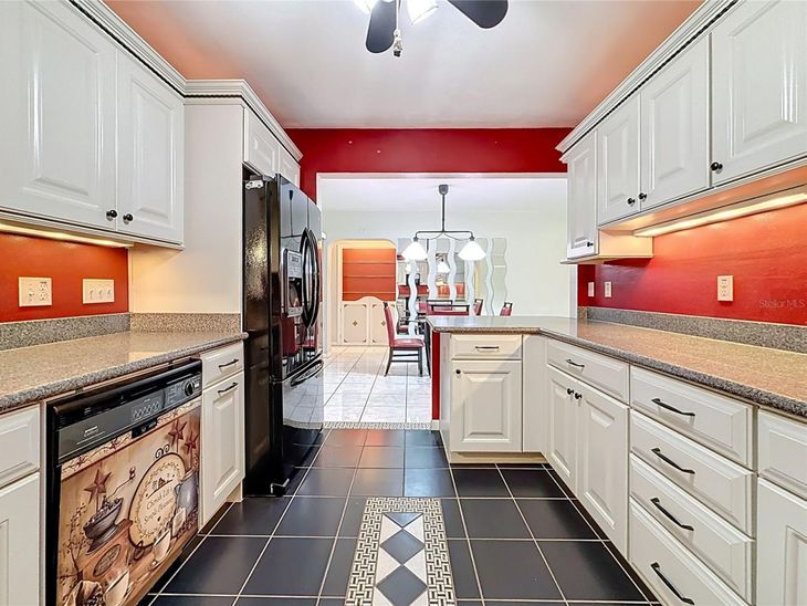 108 Indian Rocks Road S, Belleair Bluffs, FL 33770