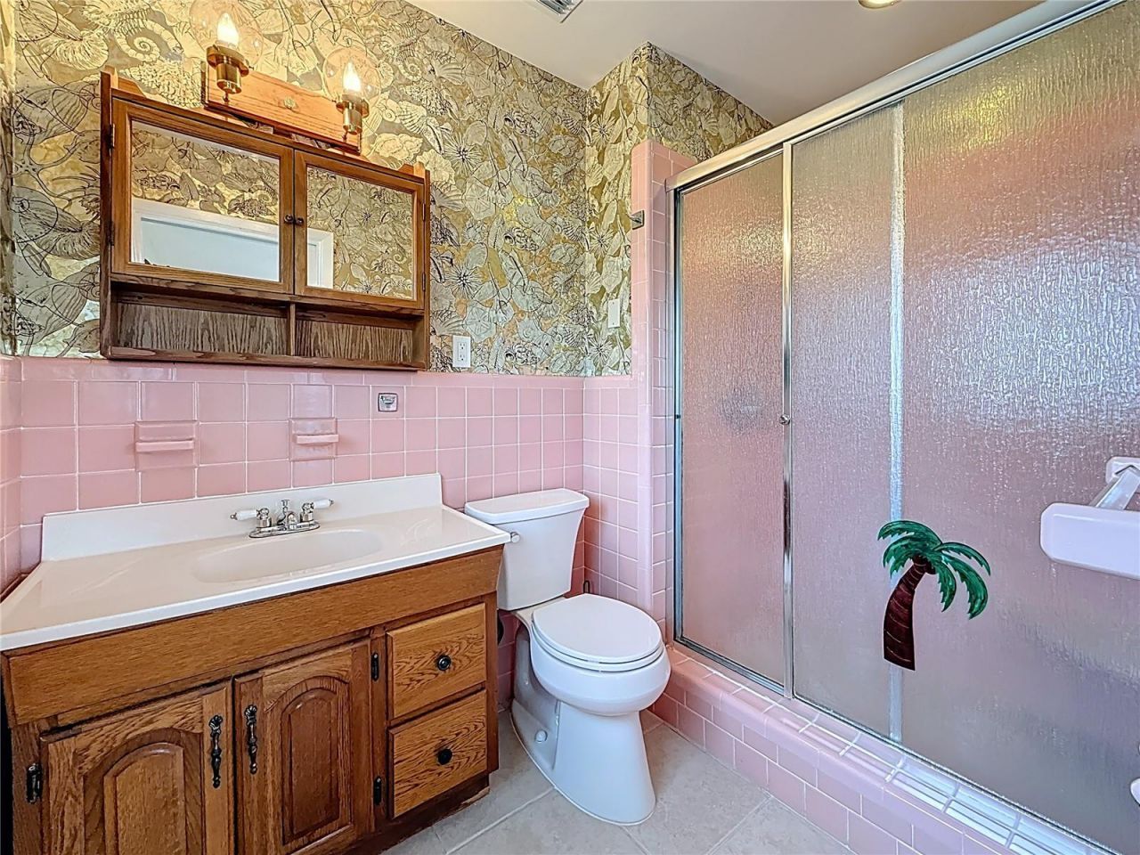 108 Indian Rocks Road S, Belleair Bluffs, FL 33770 Photo