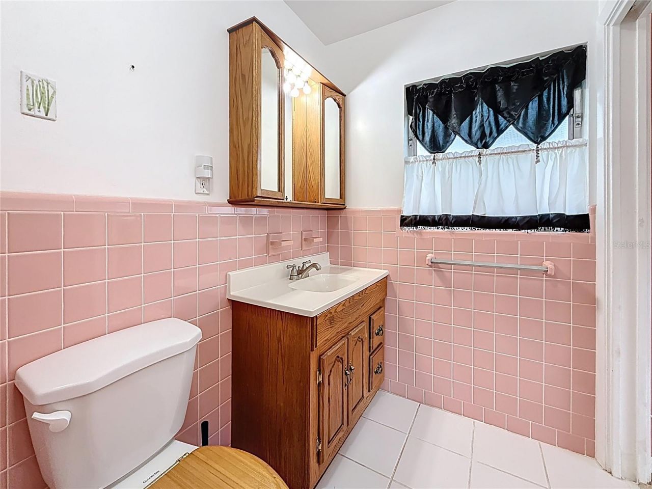 108 Indian Rocks Road S, Belleair Bluffs, FL 33770 Photo