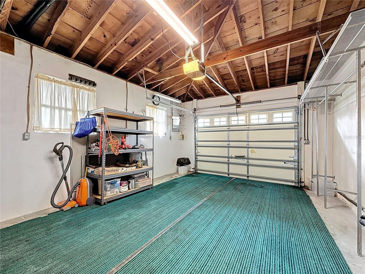 108 Indian Rocks Road S, Belleair Bluffs, FL 33770 Photo