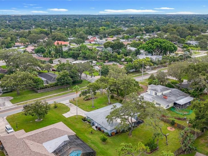 108 Indian Rocks Road S, Belleair Bluffs, FL 33770