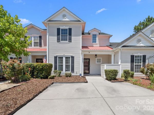 4313 Eaves Lane, Charlotte, NC 28215