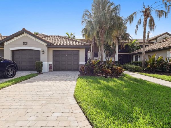 5528 PALMER CIRCLE, Unit 203, BRADENTON, FL 34211