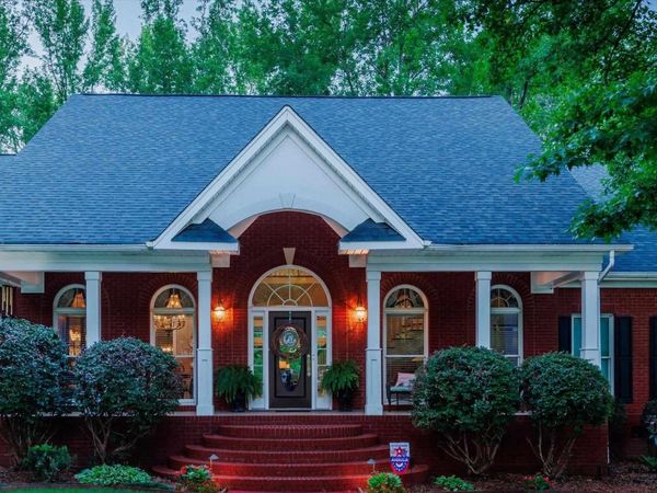291 Dug Hill Road, Huntsville, AL 35741