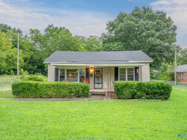 504 N Center Avenue, Piedmont, AL 36272