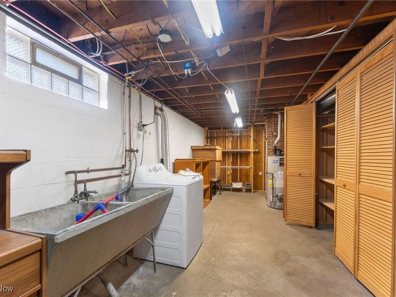 445 Powers Avenue, Girard, OH 44420 Photo 19