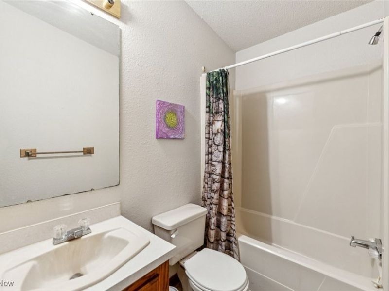 14525 Sperry Road, Newbury, OH 44065 Photo 22