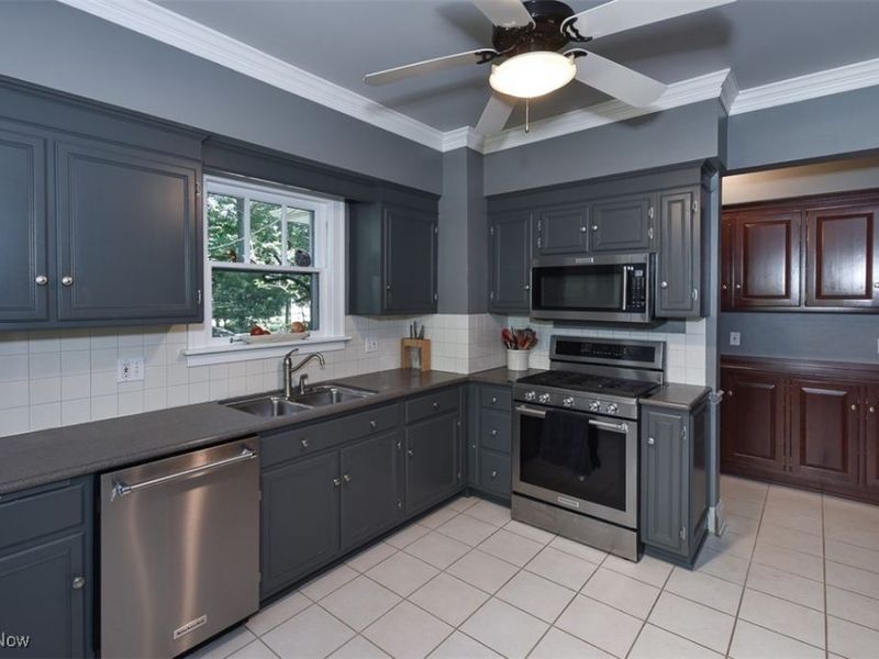 382 Bassett Road, Bay Village, OH 44140 Photo 11