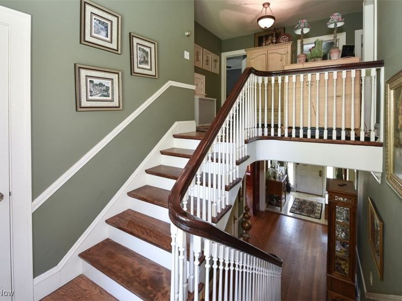 382 Bassett Road, Bay Village, OH 44140 Photo 17