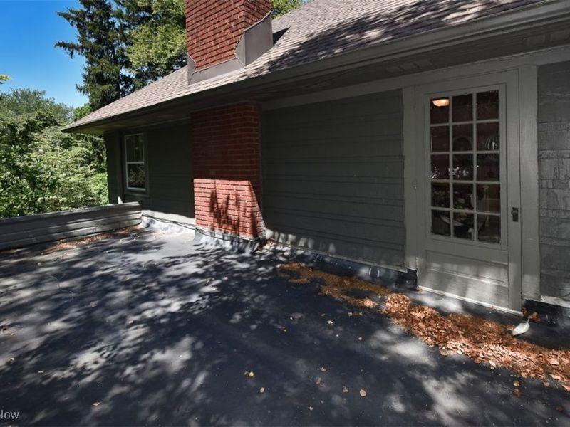 382 Bassett Road, Bay Village, OH 44140 Photo 20