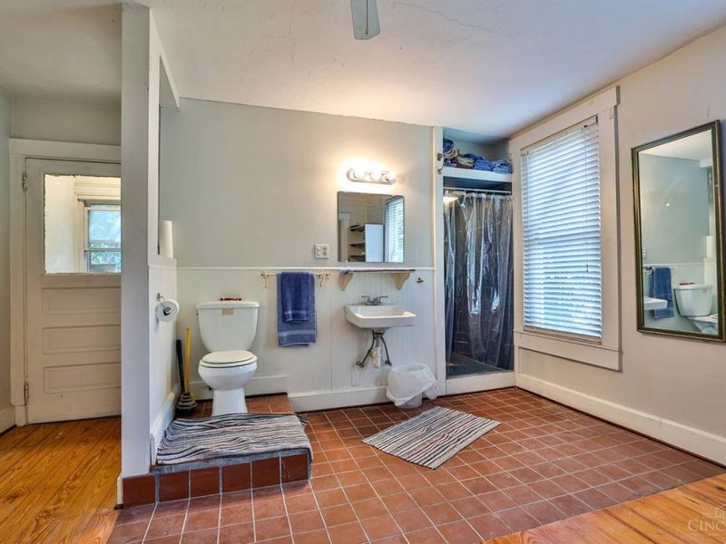 4034 Colerain Avenue, Cincinnati, OH 45223 Photo 23