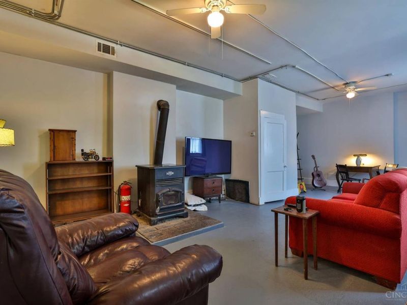 4034 Colerain Avenue, Cincinnati, OH 45223 Photo 9