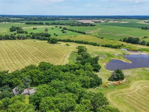 39ac 0000 N 1000 Road, Lawrence, KS 66046