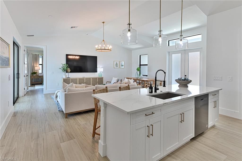 236 2nd St, Bonita Springs, FL 34134 Photo