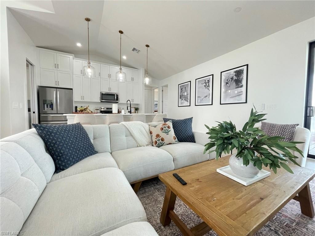237 3rd St, Bonita Springs, FL 34134 Photo