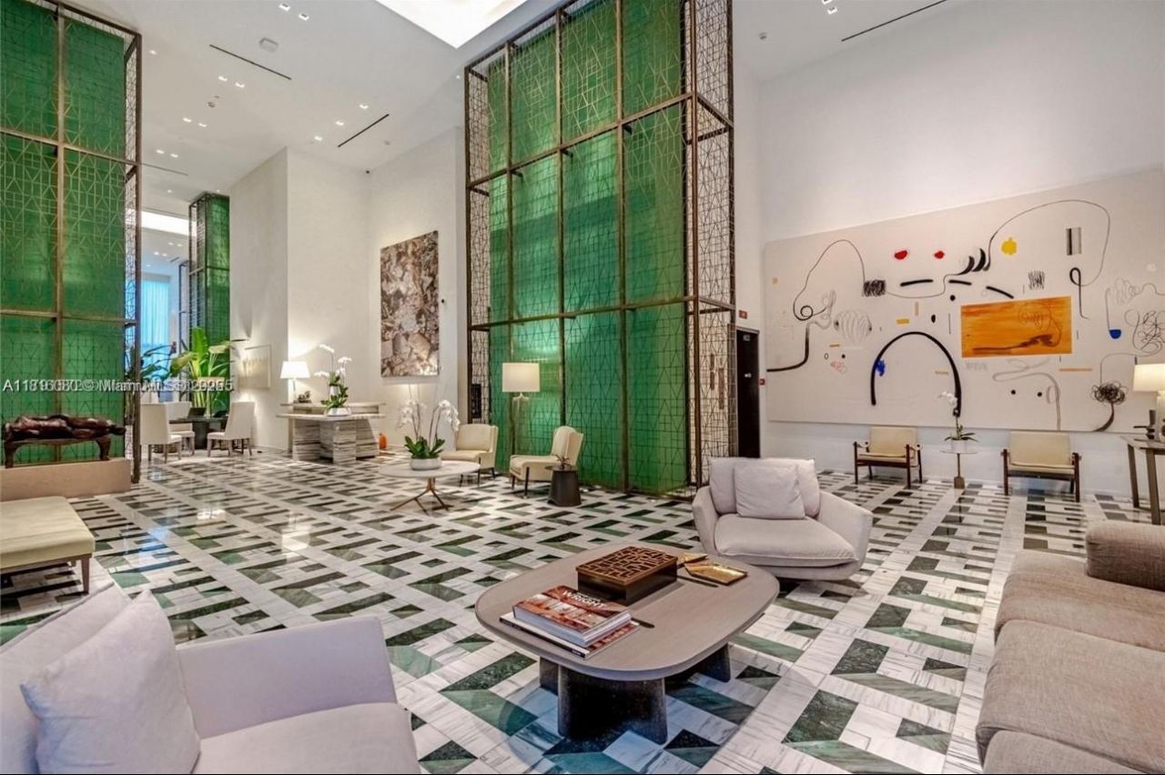 801 S Miami Ave, Unit PH5801, Miami, FL 33130 Photo