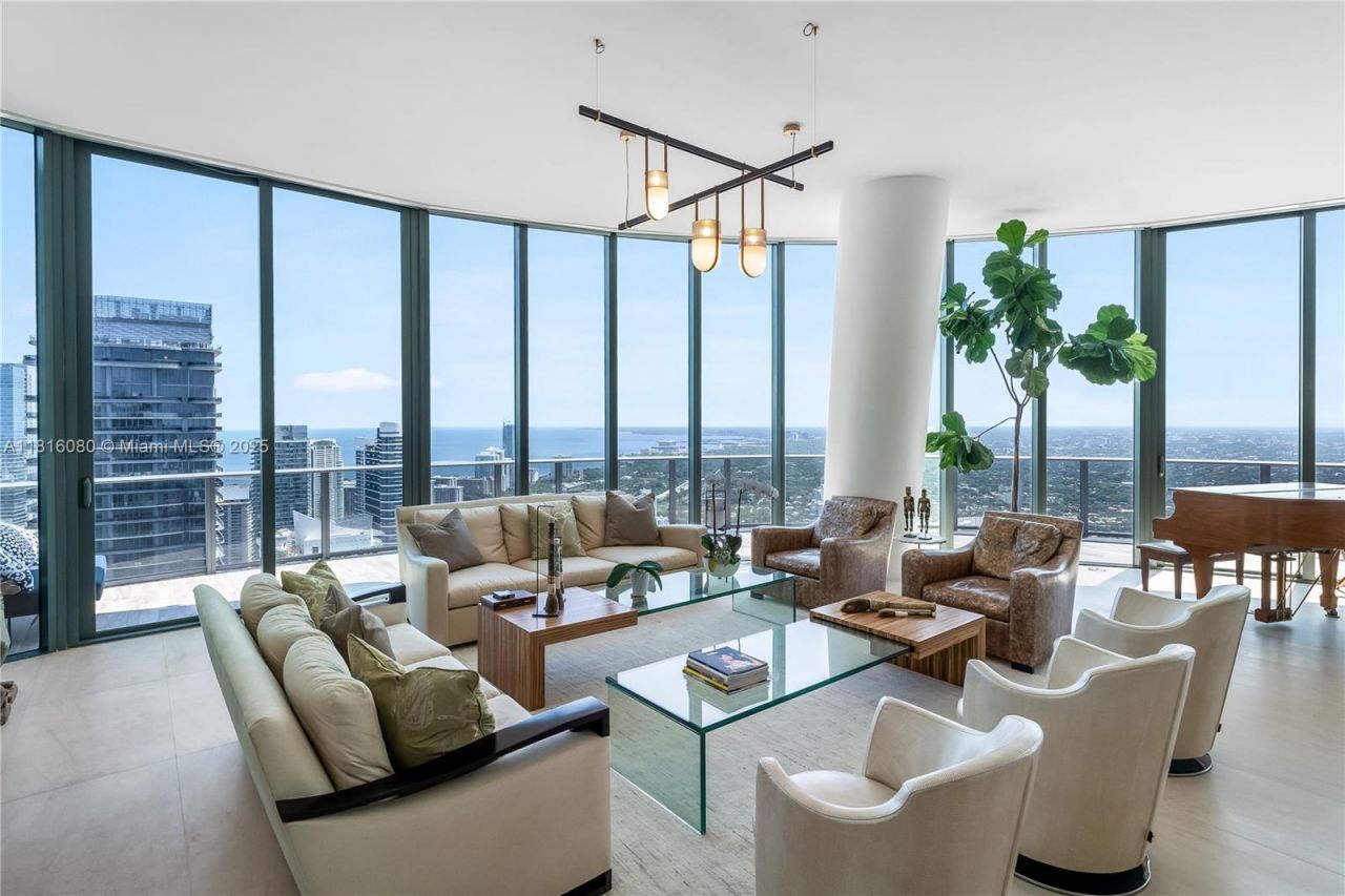 801 S Miami Ave, Unit PH5801, Miami, FL 33130 Photo