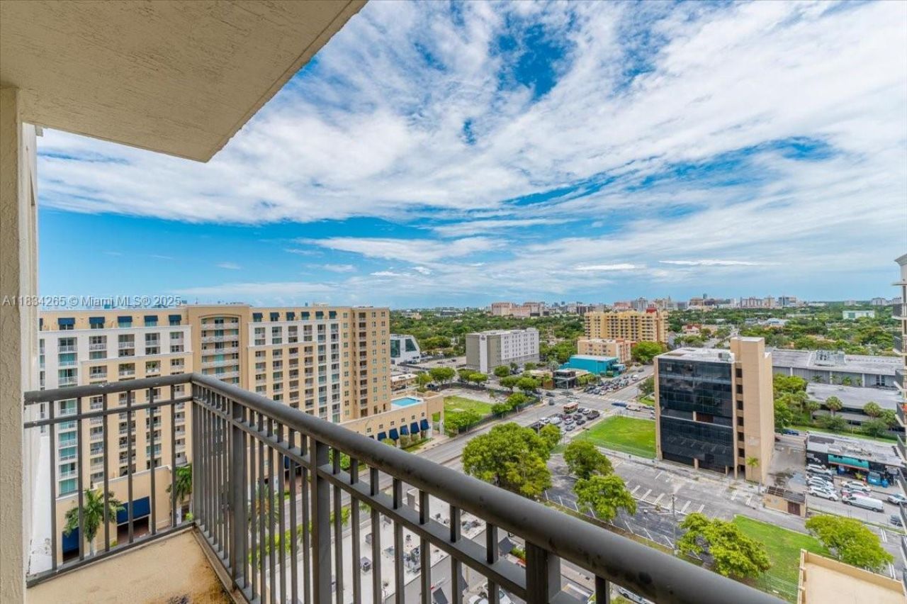 4242 NW 2 St, Unit 1601, Miami, FL 33126 Photo