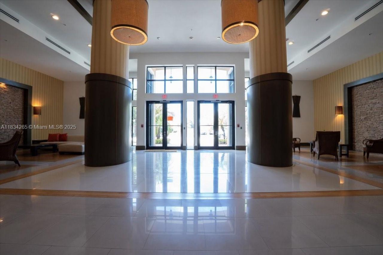 4242 NW 2 St, Unit 1601, Miami, FL 33126 Photo