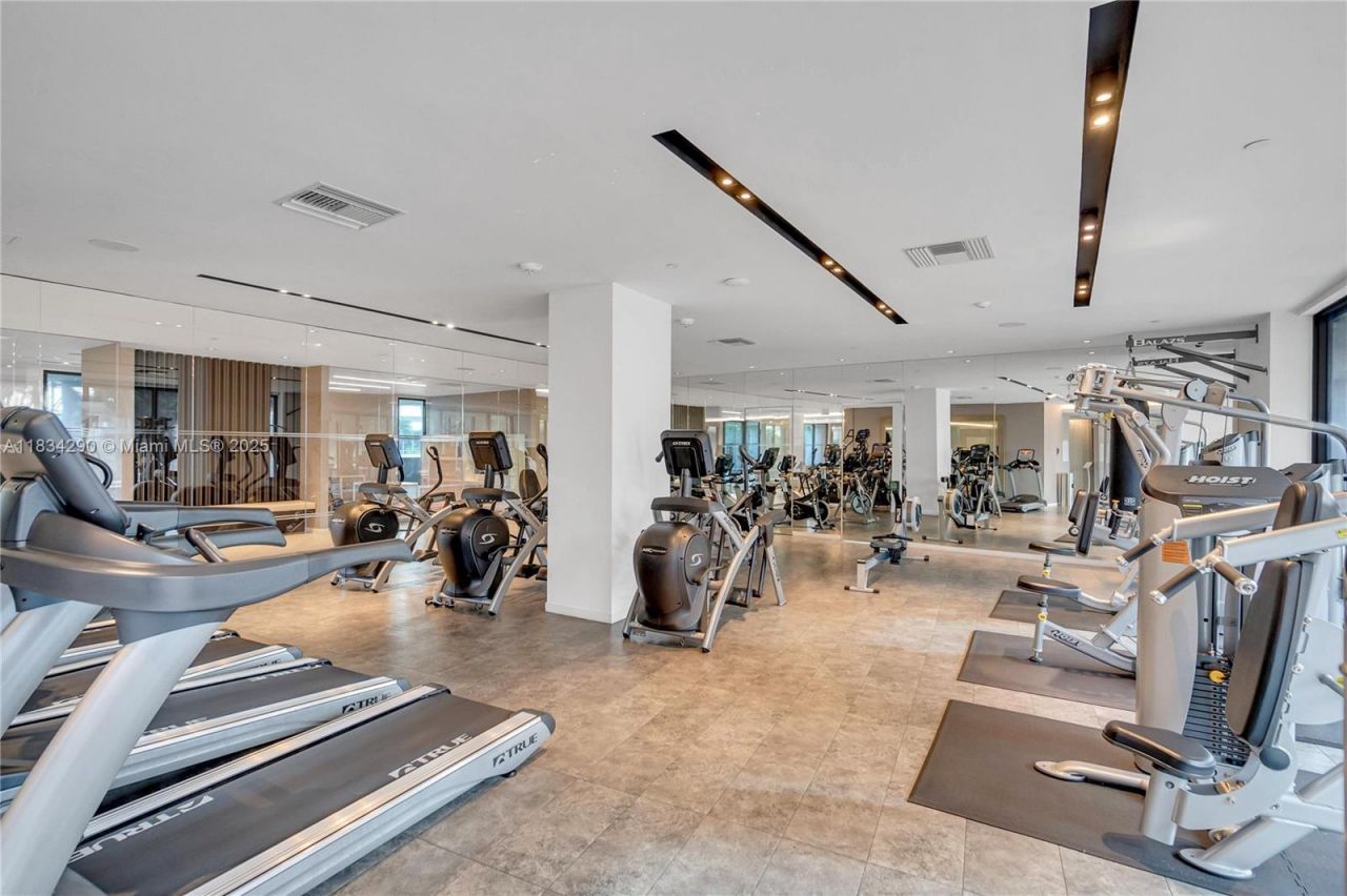 9 Island Ave, Unit 406, Miami Beach, FL 33139 Photo