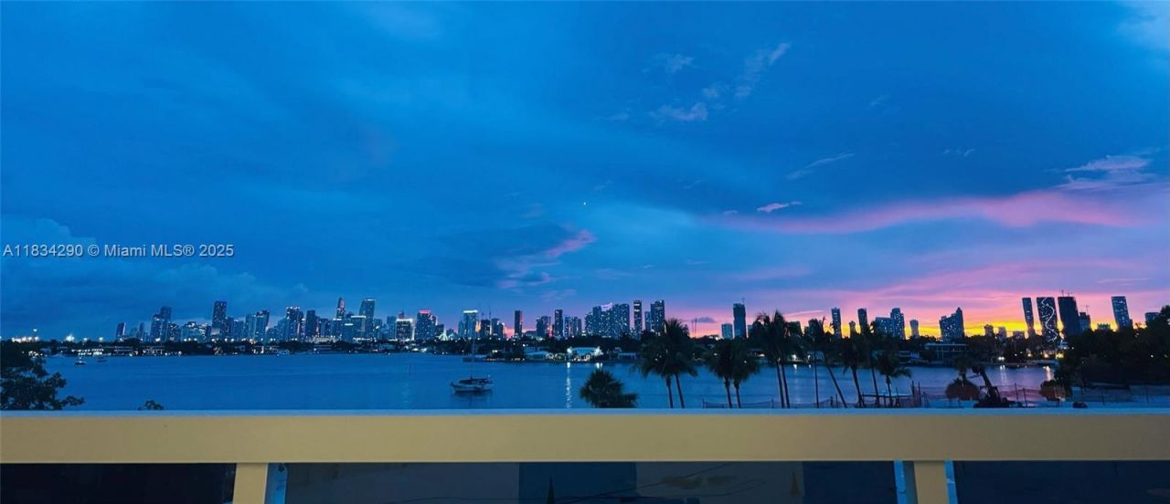 9 Island Ave, Unit 406, Miami Beach, FL 33139 Photo