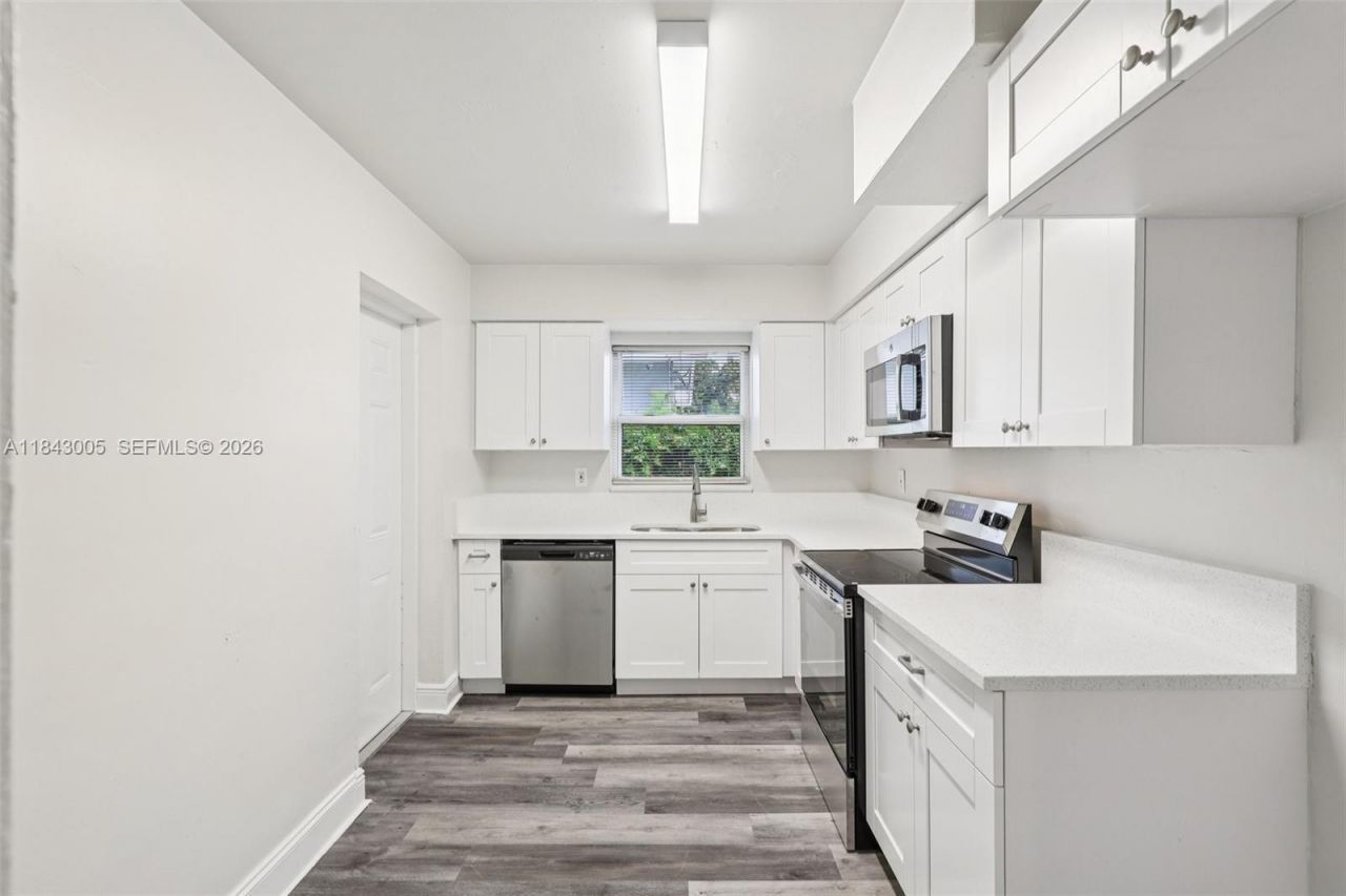 18025 NW 6th Ave, Miami Gardens, FL 33169 Photo