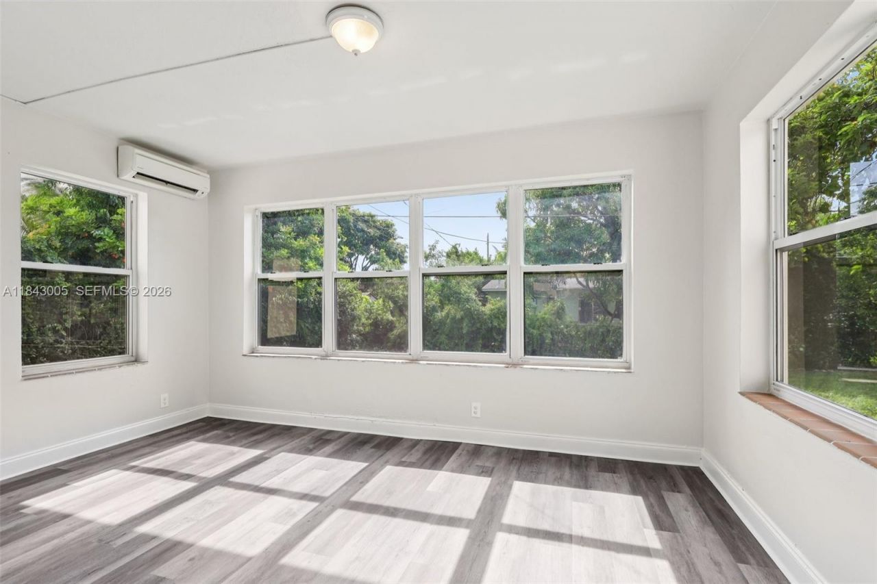 18025 NW 6th Ave, Miami Gardens, FL 33169 Photo