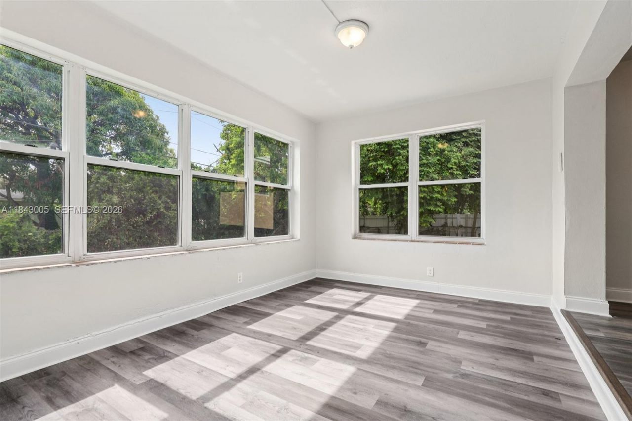 18025 NW 6th Ave, Miami Gardens, FL 33169 Photo