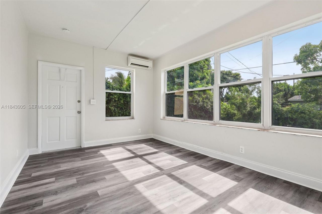 18025 NW 6th Ave, Miami Gardens, FL 33169 Photo