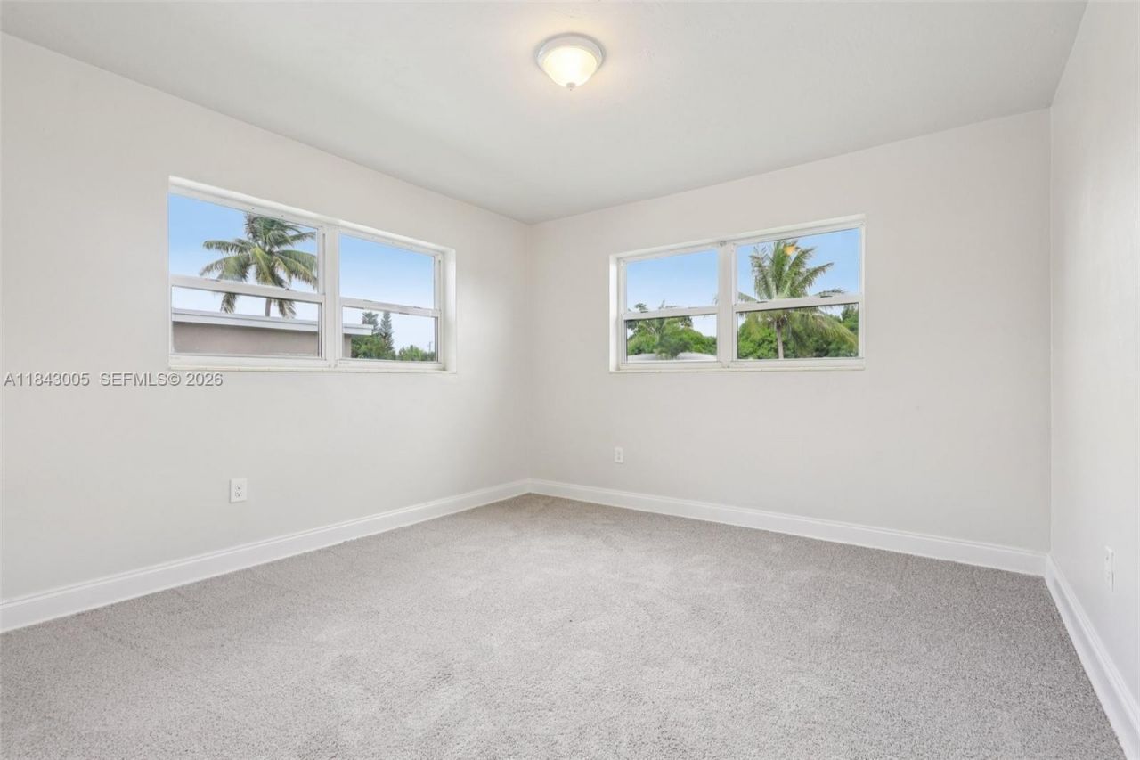 18025 NW 6th Ave, Miami Gardens, FL 33169 Photo