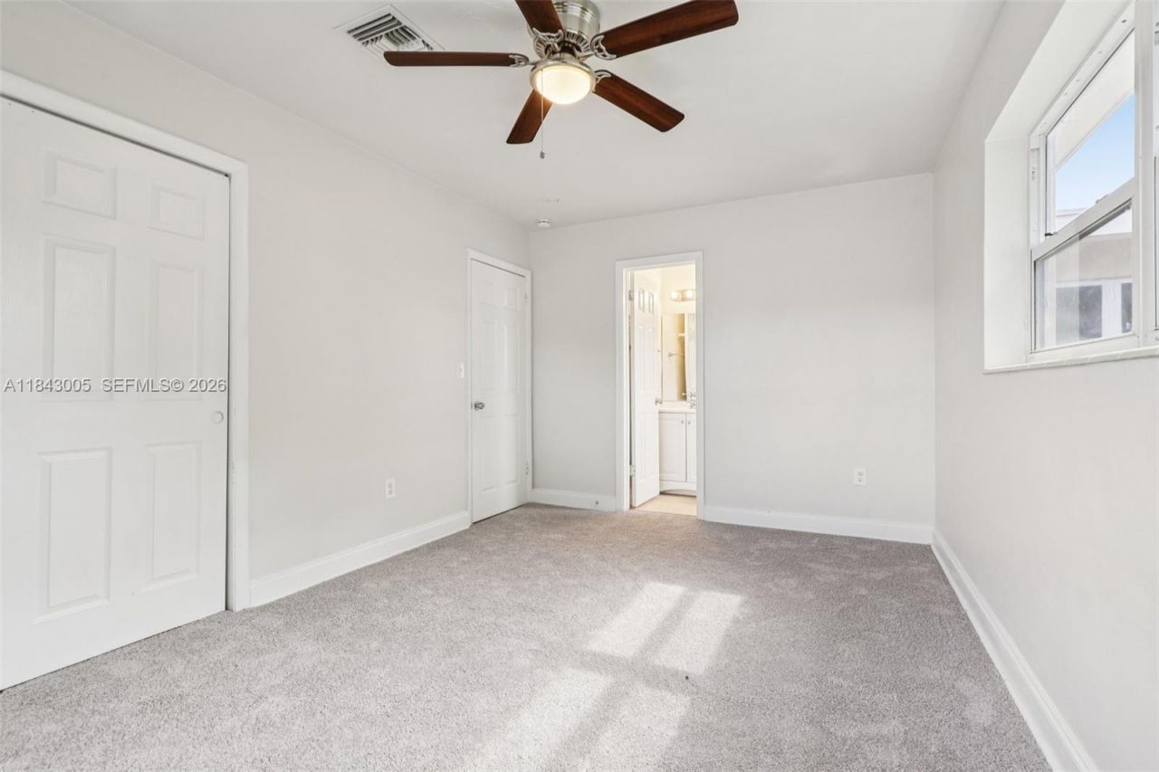 18025 NW 6th Ave, Miami Gardens, FL 33169 Photo