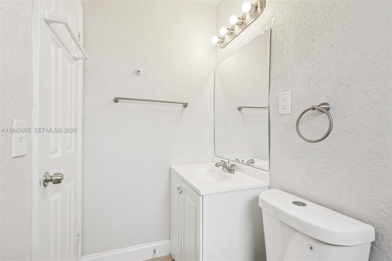 18025 NW 6th Ave, Miami Gardens, FL 33169 Photo