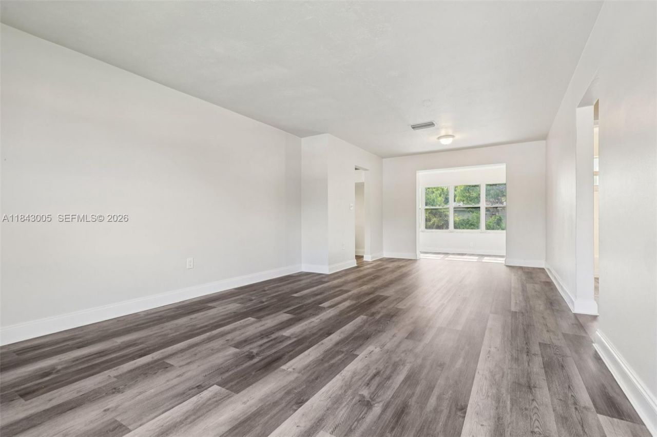 18025 NW 6th Ave, Miami Gardens, FL 33169 Photo