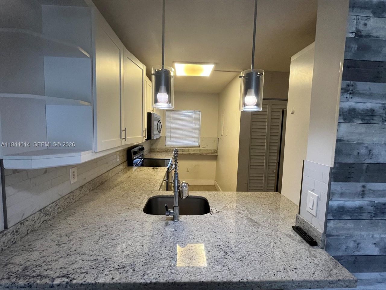 9410 Poinciana Pl, Unit 206, Davie, FL 33324 Photo