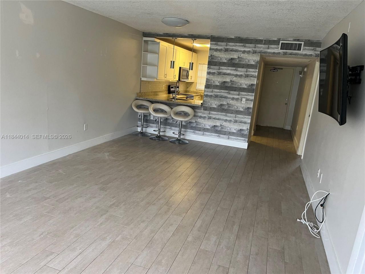 9410 Poinciana Pl, Unit 206, Davie, FL 33324 Photo