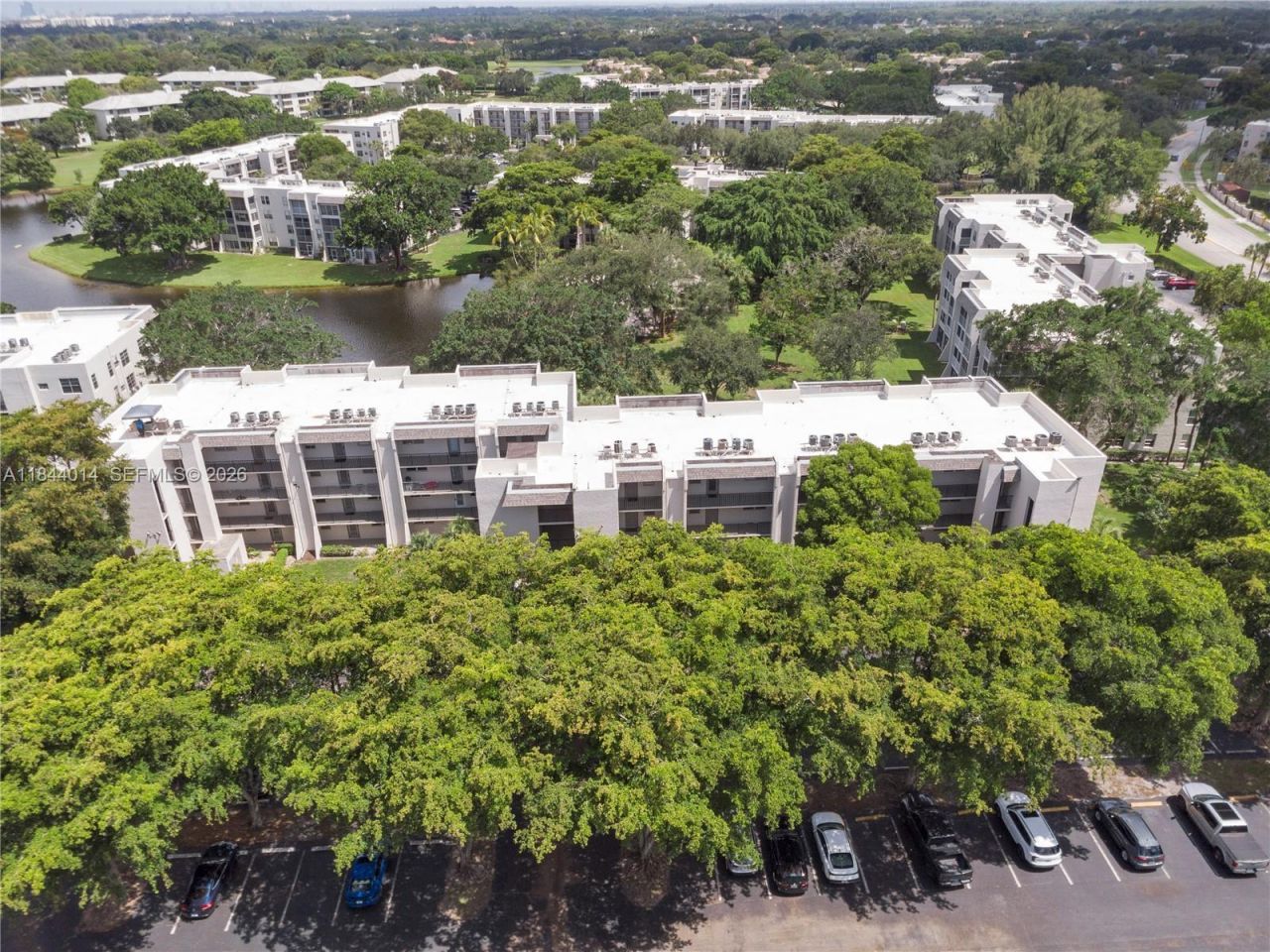 9410 Poinciana Pl, Unit 206, Davie, FL 33324 Photo